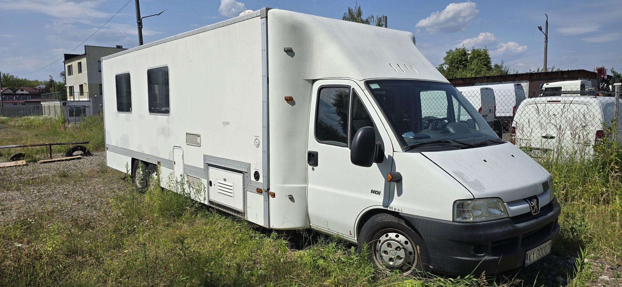 Sprzedam kampera XXL / biuro mobilne