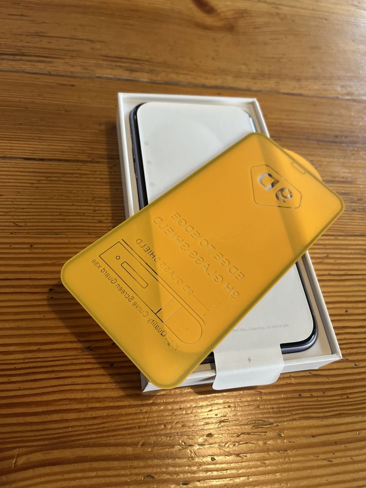 Продам iphone 11