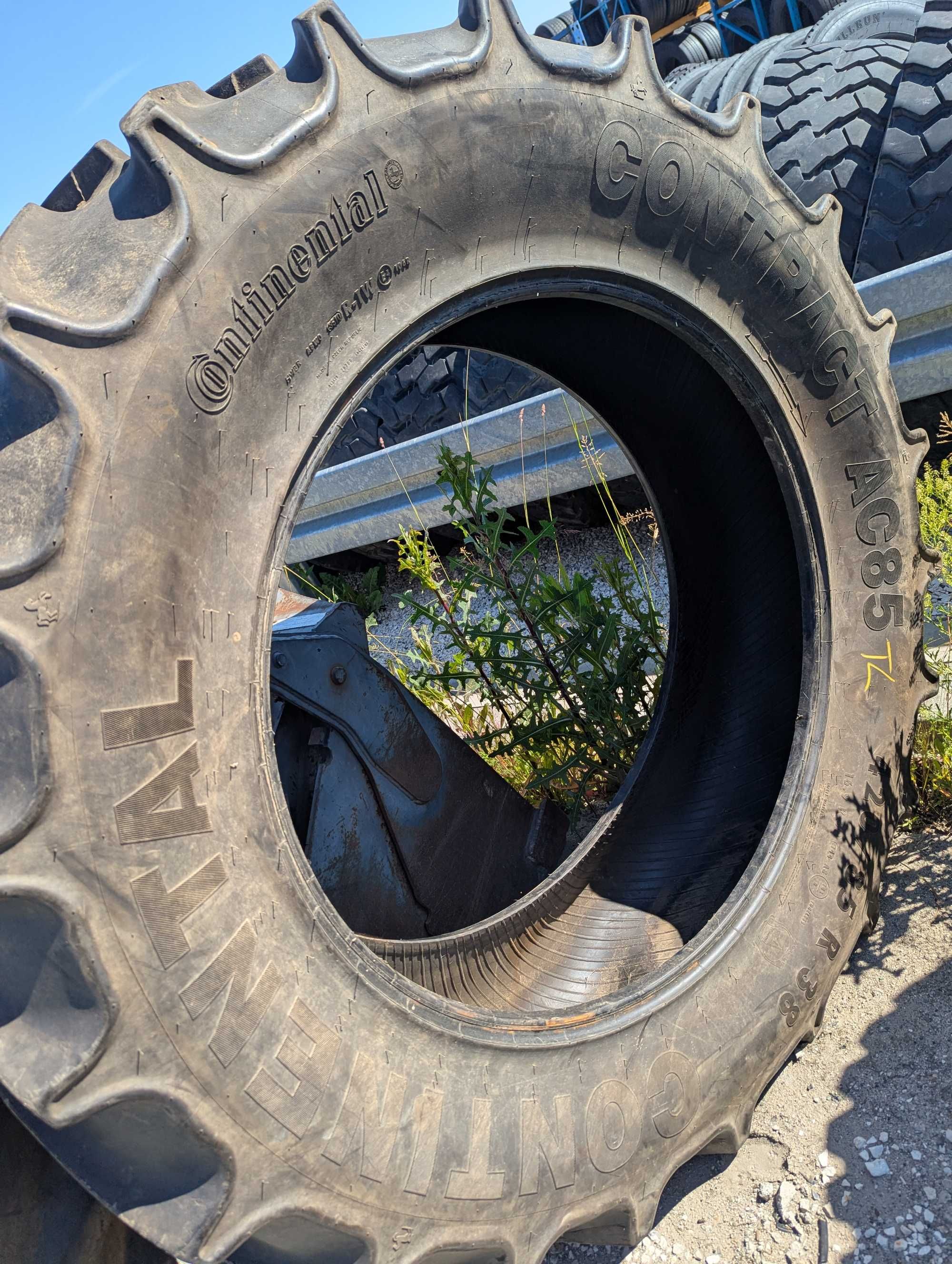 16.9R38 420/85R38 Continental Contract AC85 opona rolnicza