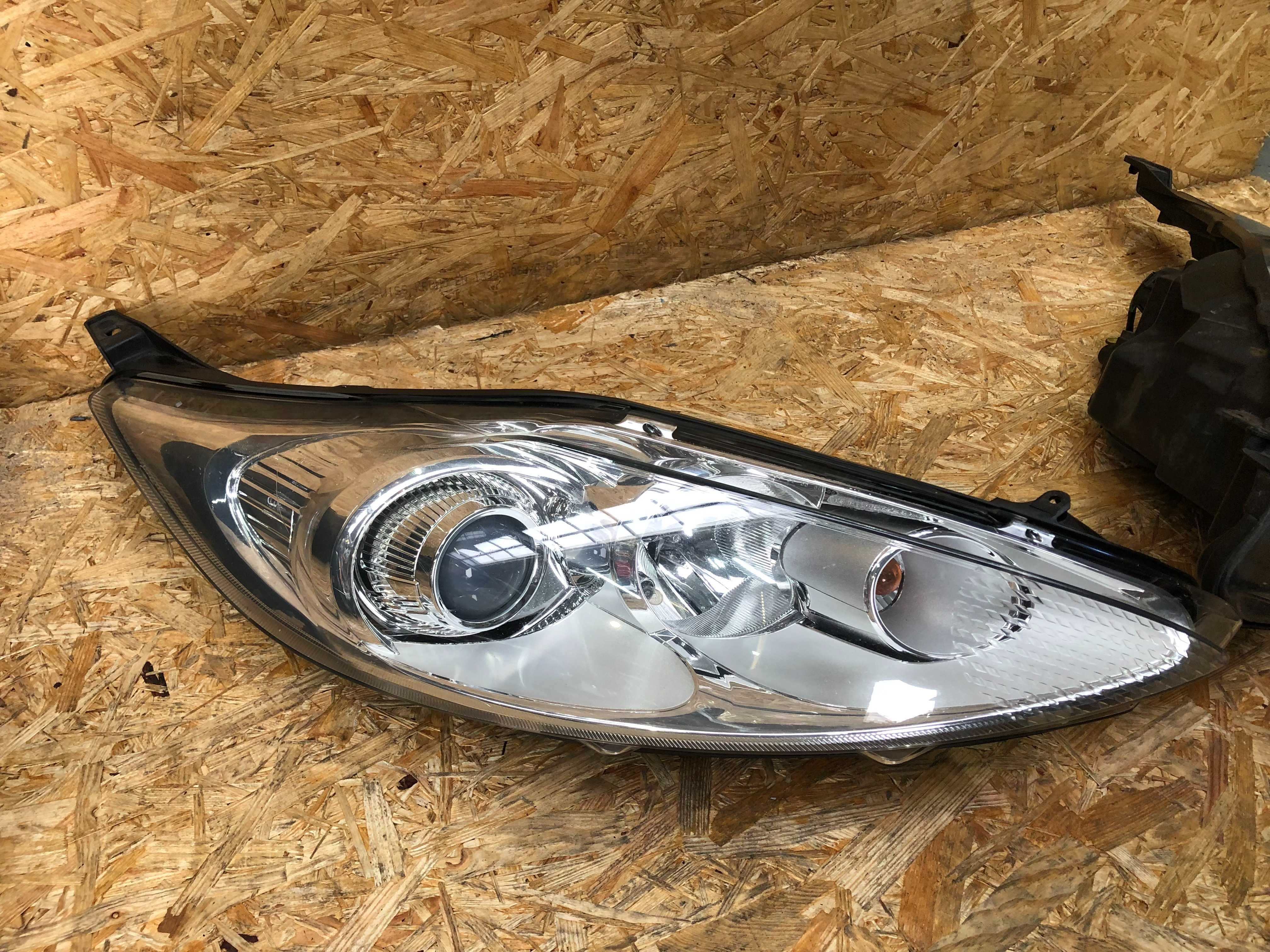 Lampa/reflektor przedni lewy prawy Ford Fiesta Mk7