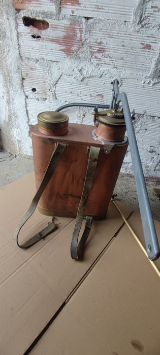 Pulverizador antigo cobre