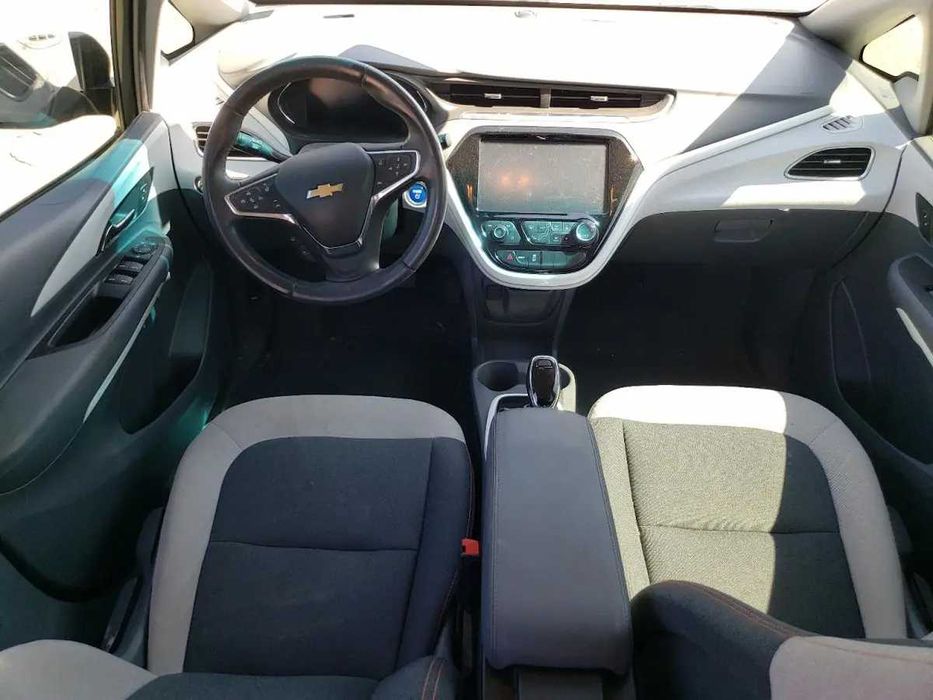 Бампер Chevrolet Bolt