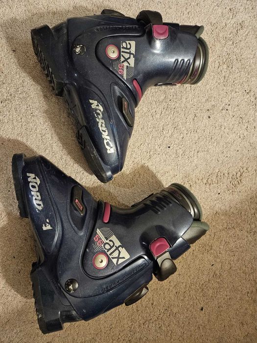 Buty narciarskie Nordica 240-245