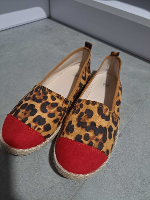 NOWE Balerinki panterka 40