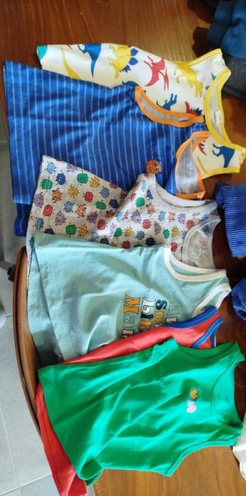 Roupa menino tamanho  12/18 e 18/24