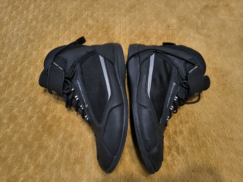 Buty motocyklowe SECA rozmiar 43/42