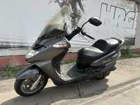 Sym Joyride 125 skuter w calosci