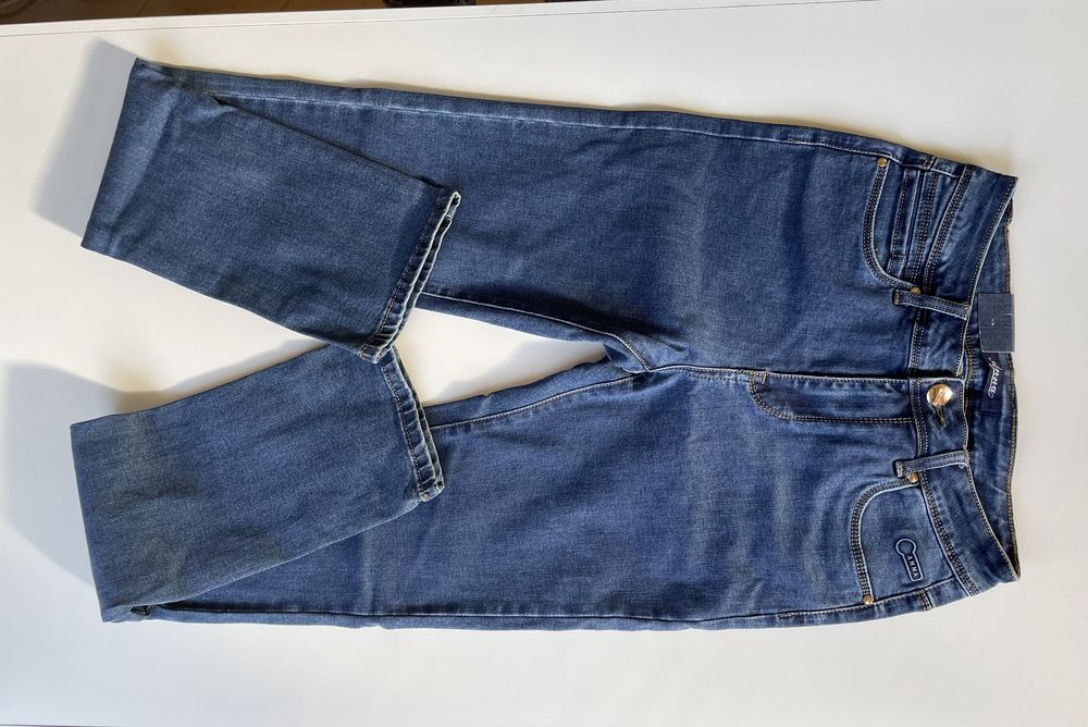 Ładne jeansy gładkie, góra cygaretki Rozm 29
