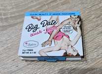 Róż do policzków The Balm Big date. Blush
