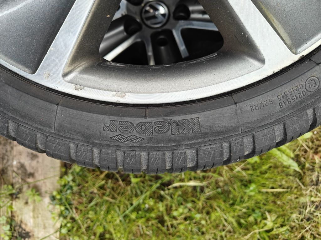 Alufelgi z oponami oryginalne od  VW Polo Cross 215/40 R17