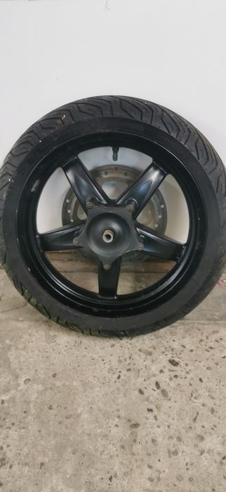 Koło felga z oponą gilera Nexus