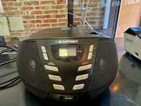 Radioodtwarzacz Blaupunkt BB7BK Czarny/Kraków Starowiślna
