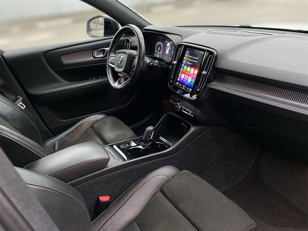 Volvo XC40 2019р. R-Designe