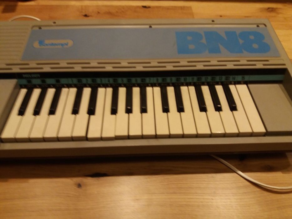 BONTEMPI BN8- Włoskie organy vintage keyboard