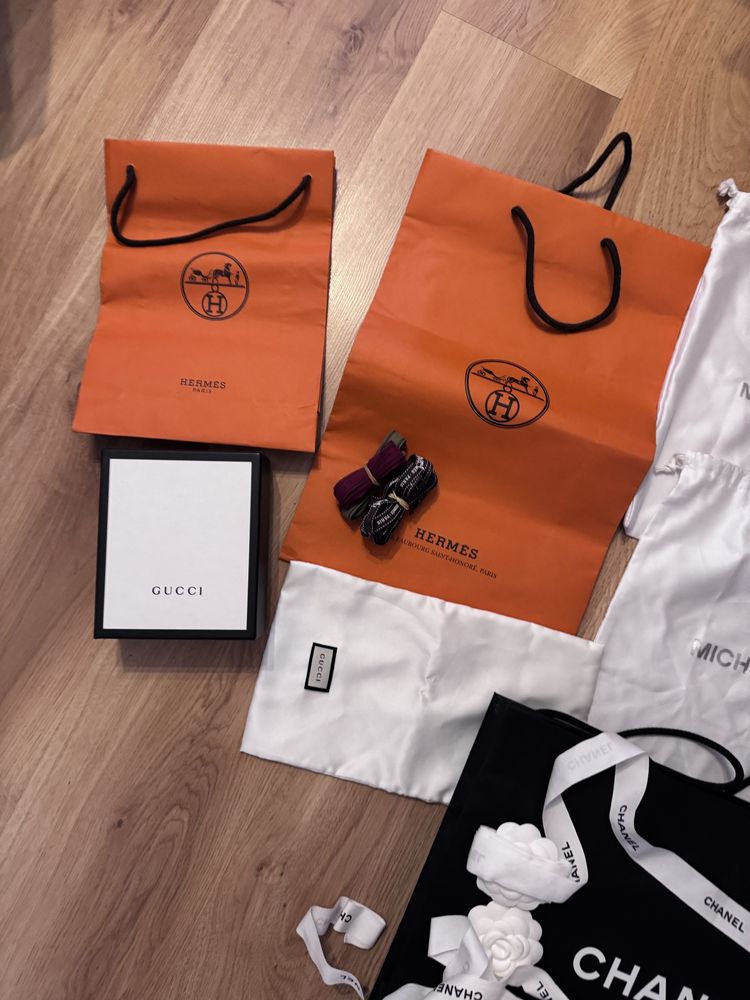 Zestaw toreb, worków i tasiemek Hermes Chanel Gucci