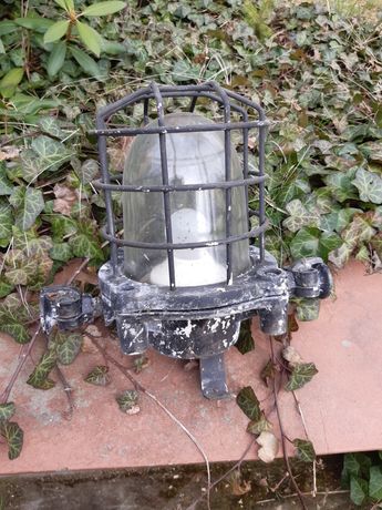 Lampy w wykonaniu antywybuchowym