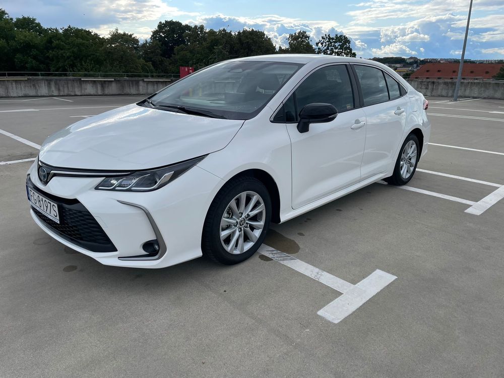 Wynajem toyota corolla hybryda + LPG bez limitu km