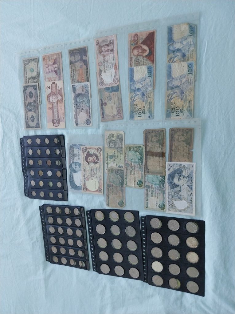 Moedas e notas para coleção