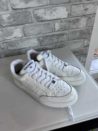 Białe trampki Chanel sneakersy , 38 rozmiar , skóra