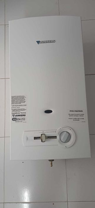 Esquentador a Junkers com arranque a pilhas