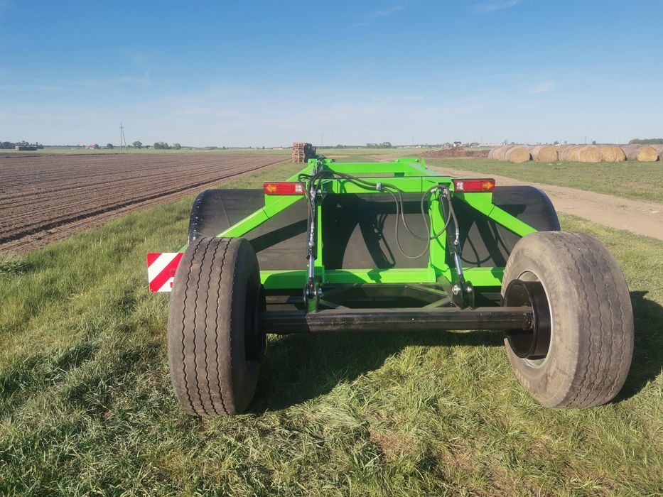 Wał łąkowy, posiewny hydraulicznie podnoszony 3m