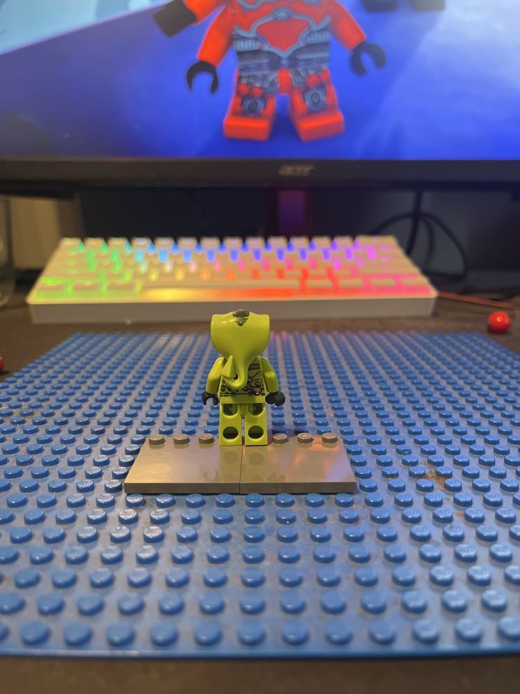 Wężon z seri lego ninjago