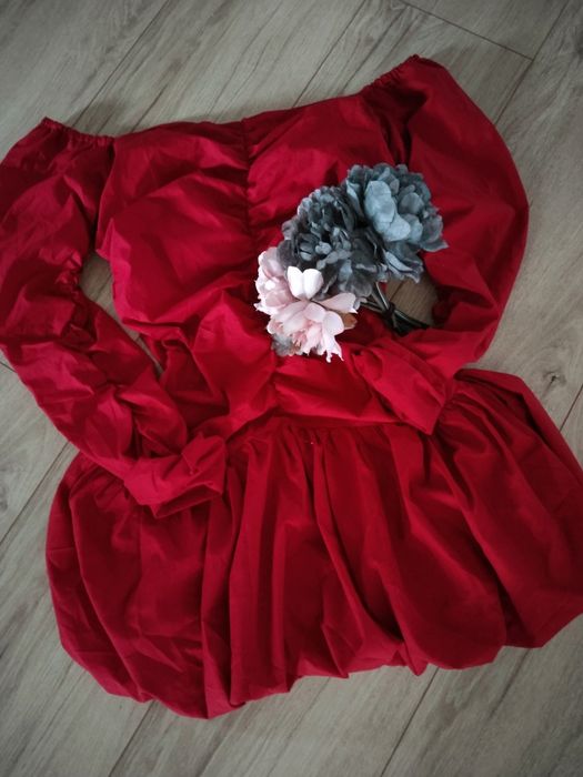 Śliczna sukienka ASOS