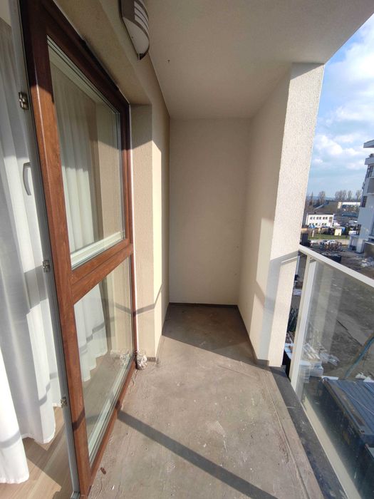 Pokój z balkonem do wynajęcia w 3 pokojowym nowym mieszkaniu - Kielce