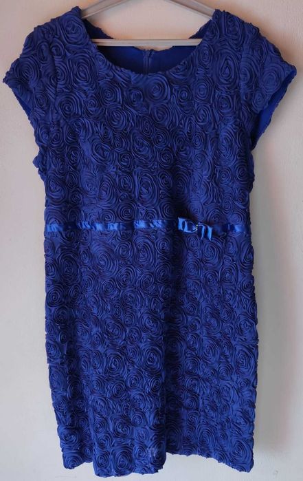 Sukienka chabrowa/ciemno niebieska z różami U.Szyk Stan Bdb r 46/XXXL