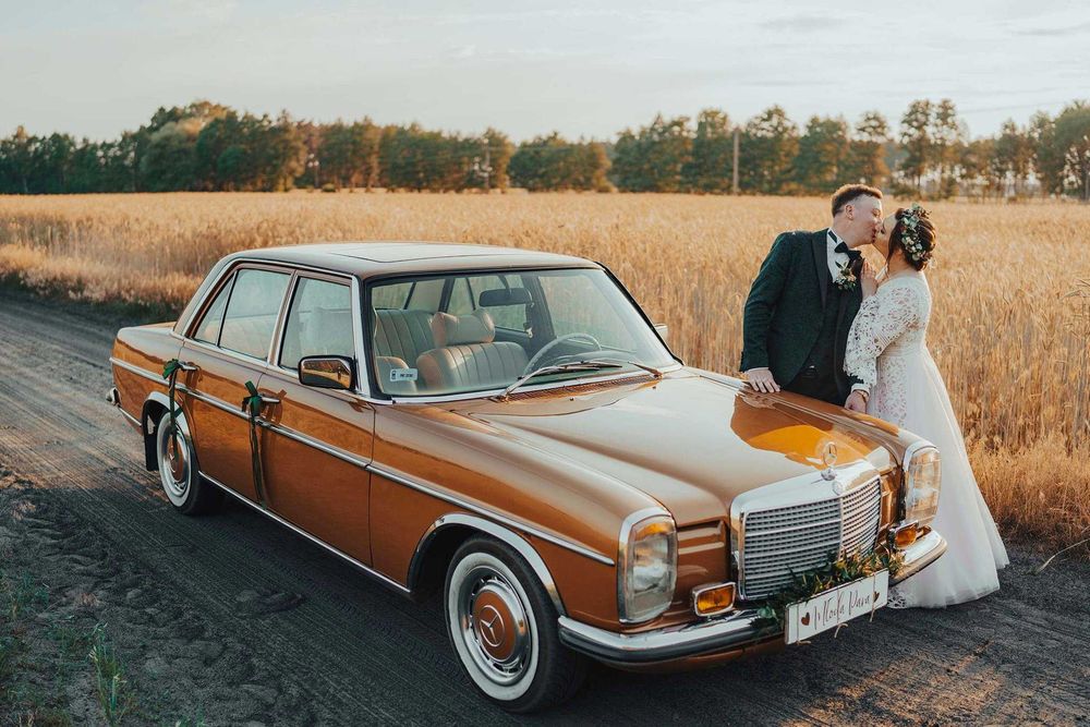 Auto do ślubu - Złoty Mercedes W115