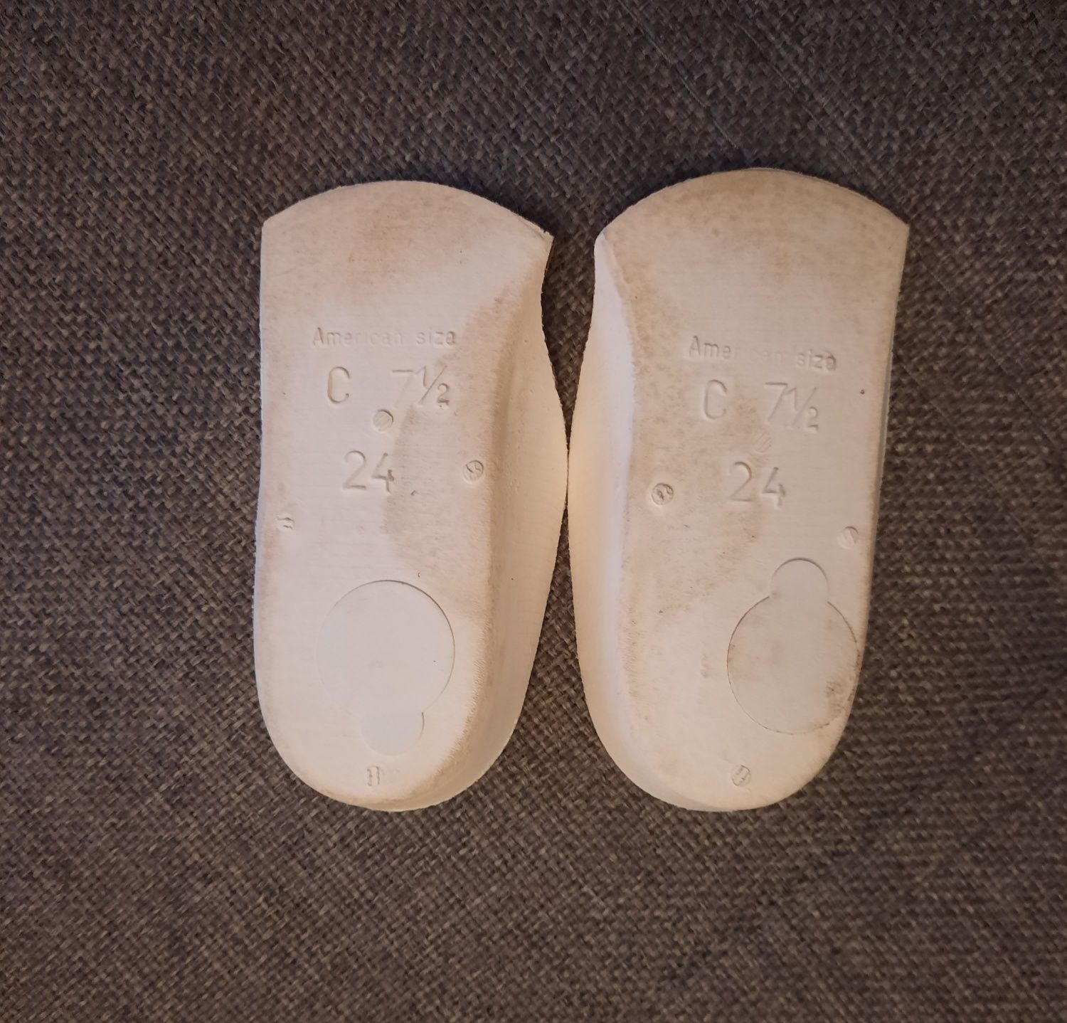 Wkładki supinujące ortopedyczne NOWE do butów 24 skórzane dziecięce