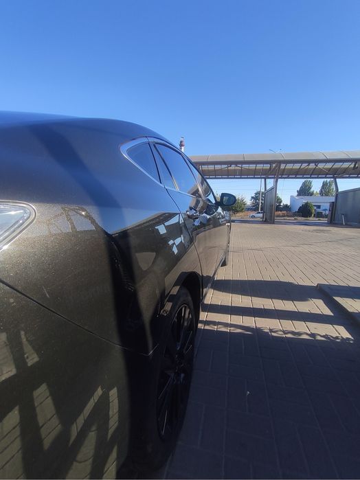 Mazda GH6 2009 года