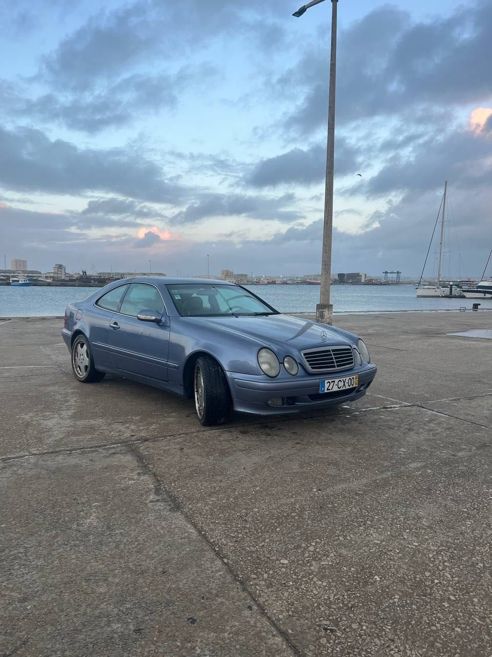 Mercedes-Benz CLK 200