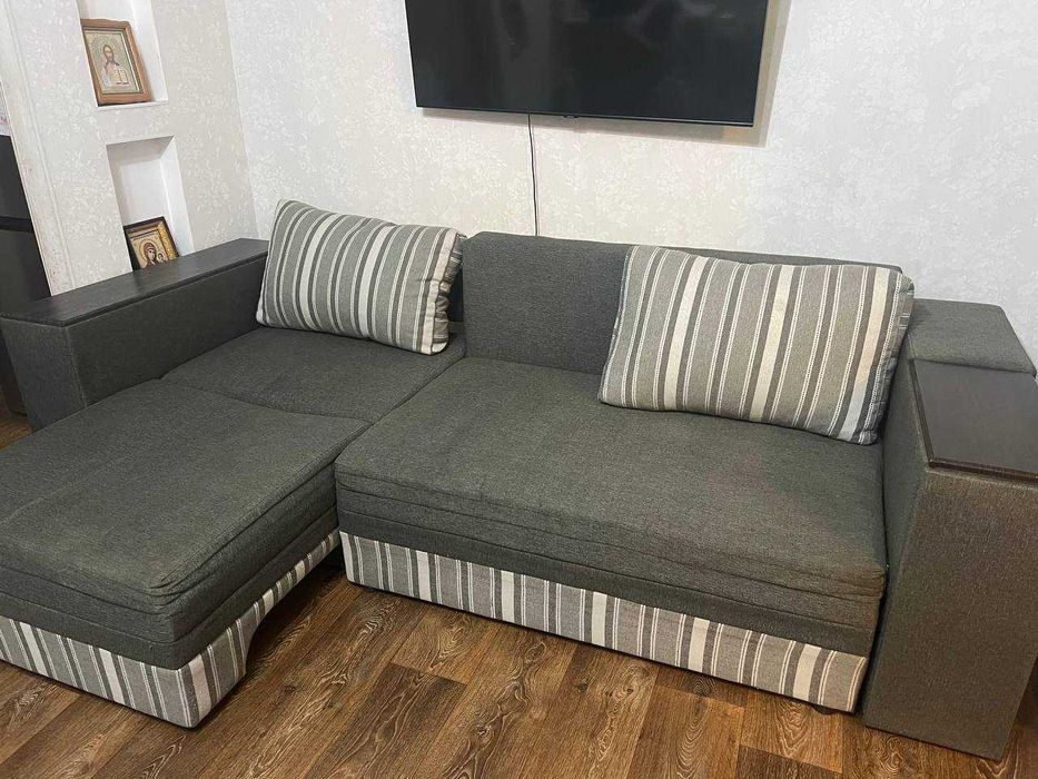 Розкладний диван