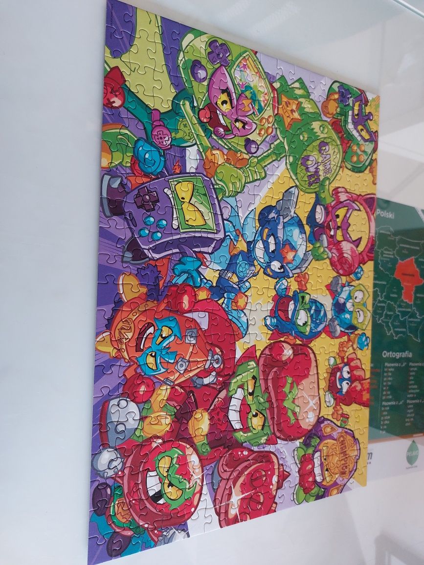 Super Things puzzle 200 i 300 elementów