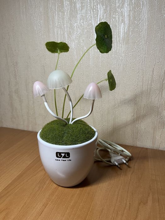 Нічник з грибочками