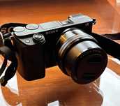 Sony alpha 6400 (body) +3  baterias incluso