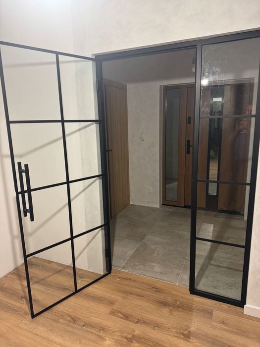 Szklane drzwi loft, szklane ściany , systemy przesuwne