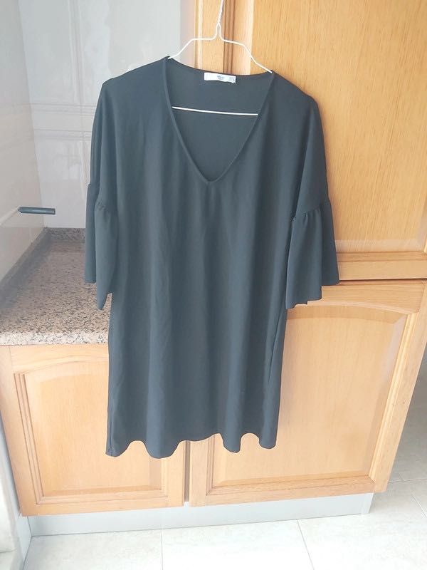 vários vestidos pretos - ver fotos e descrição