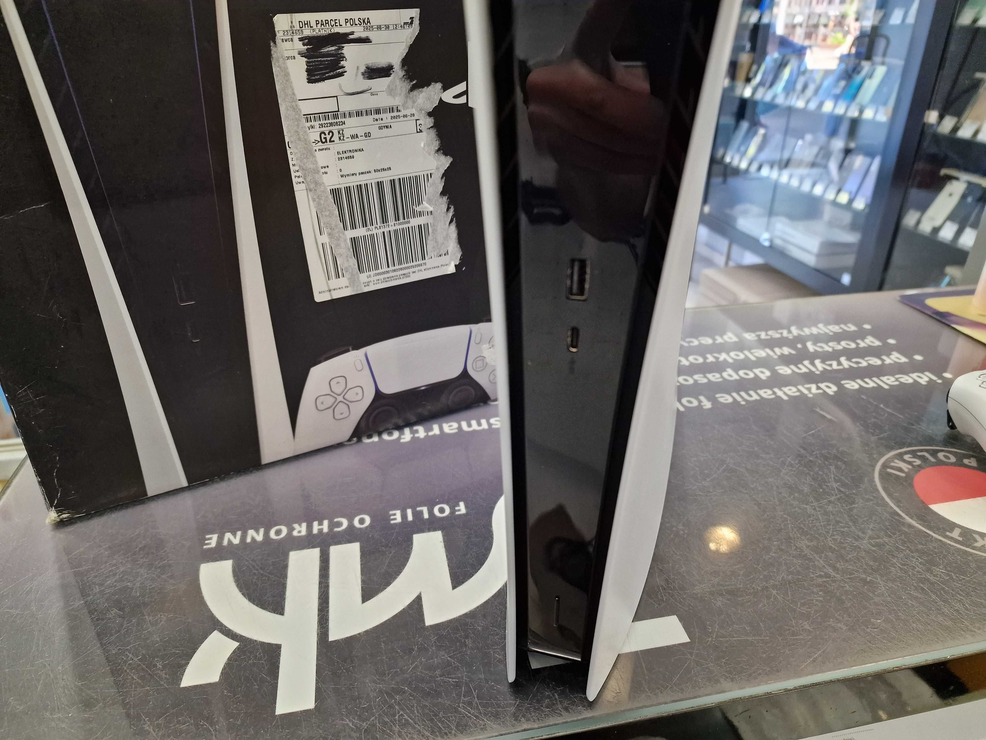 PS5 Digital 825GB/ Playstation 5 Digital CFI-1116B/ czyszczona/ Gwaran