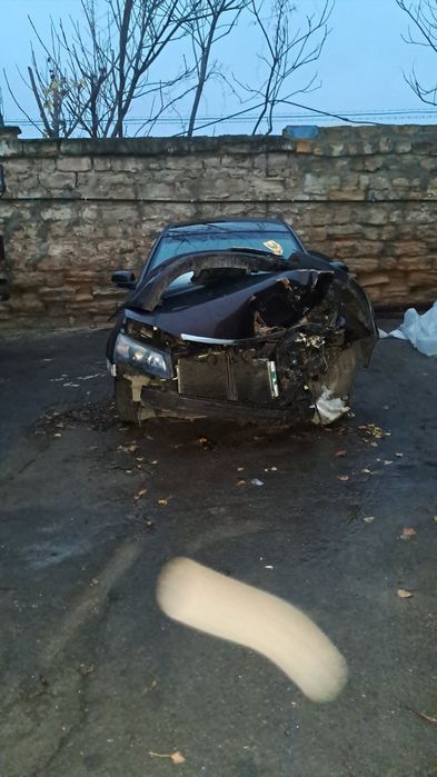 Продам Geele все вопросы по телефону