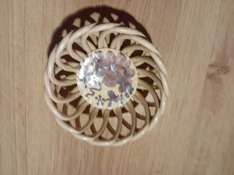 Porcelanowy koszyk PRL