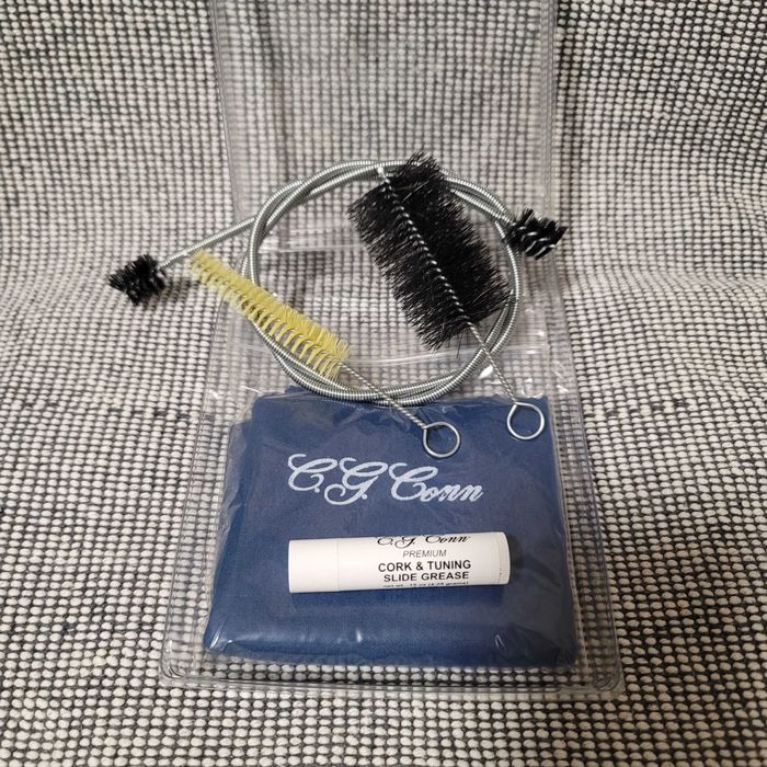 Набір для догляду за муз. трубою C.G.Conn Trumpet Care Kit
