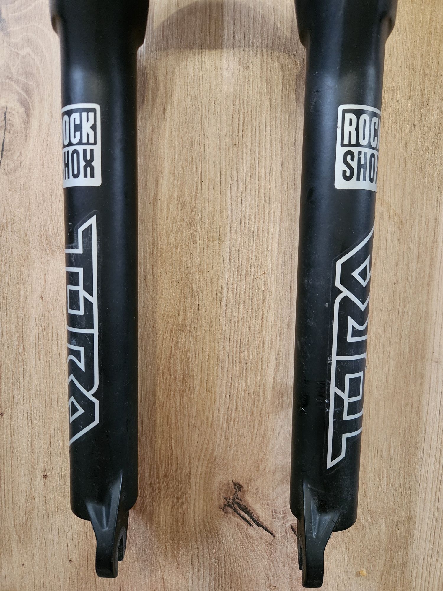 Amortyzator Rockshox Tora 289 26cali 100mm Rebound