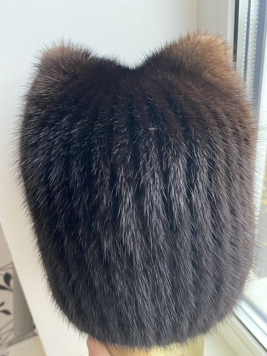 Шапка норкова жіноча