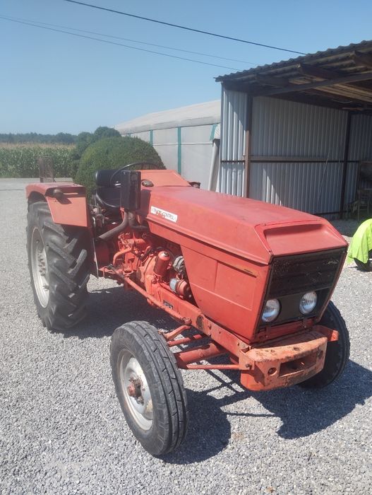 Ciągnik rolniczy Renault R 7231