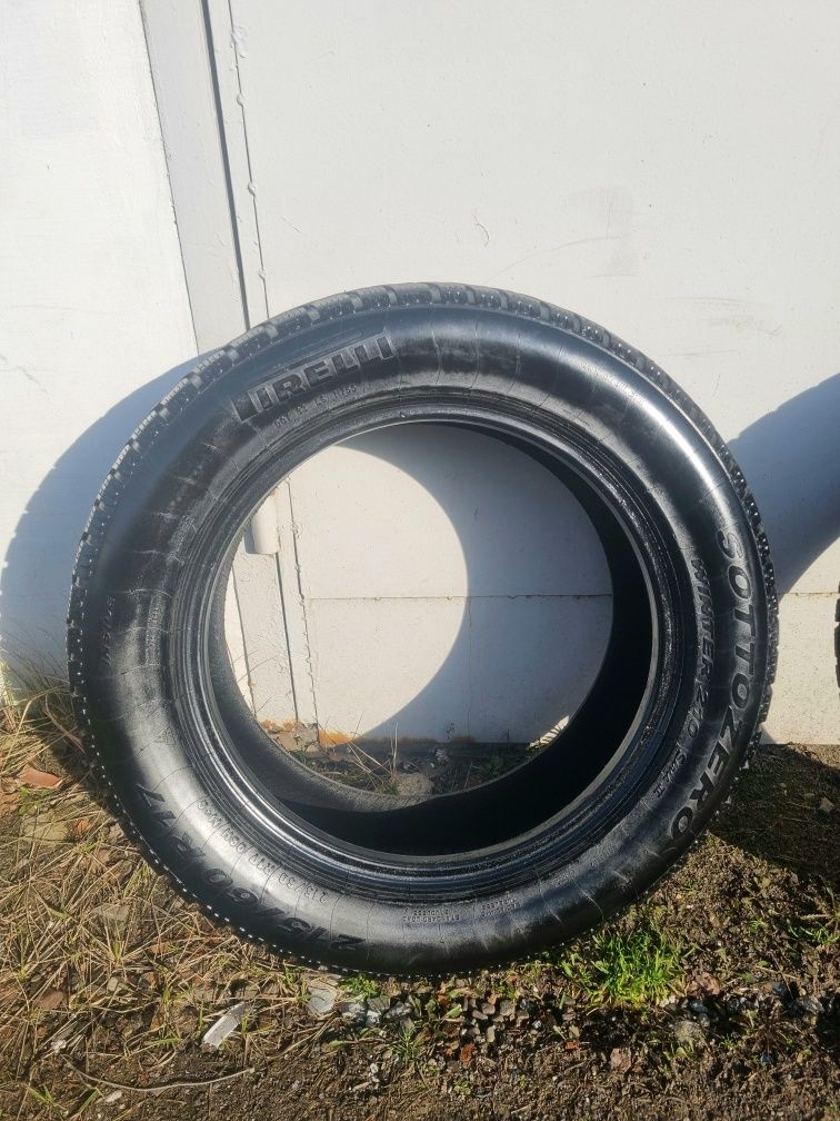 Автошини Шини Зимові Зима 215/60/R17 Pirelli Sottozero 2шт