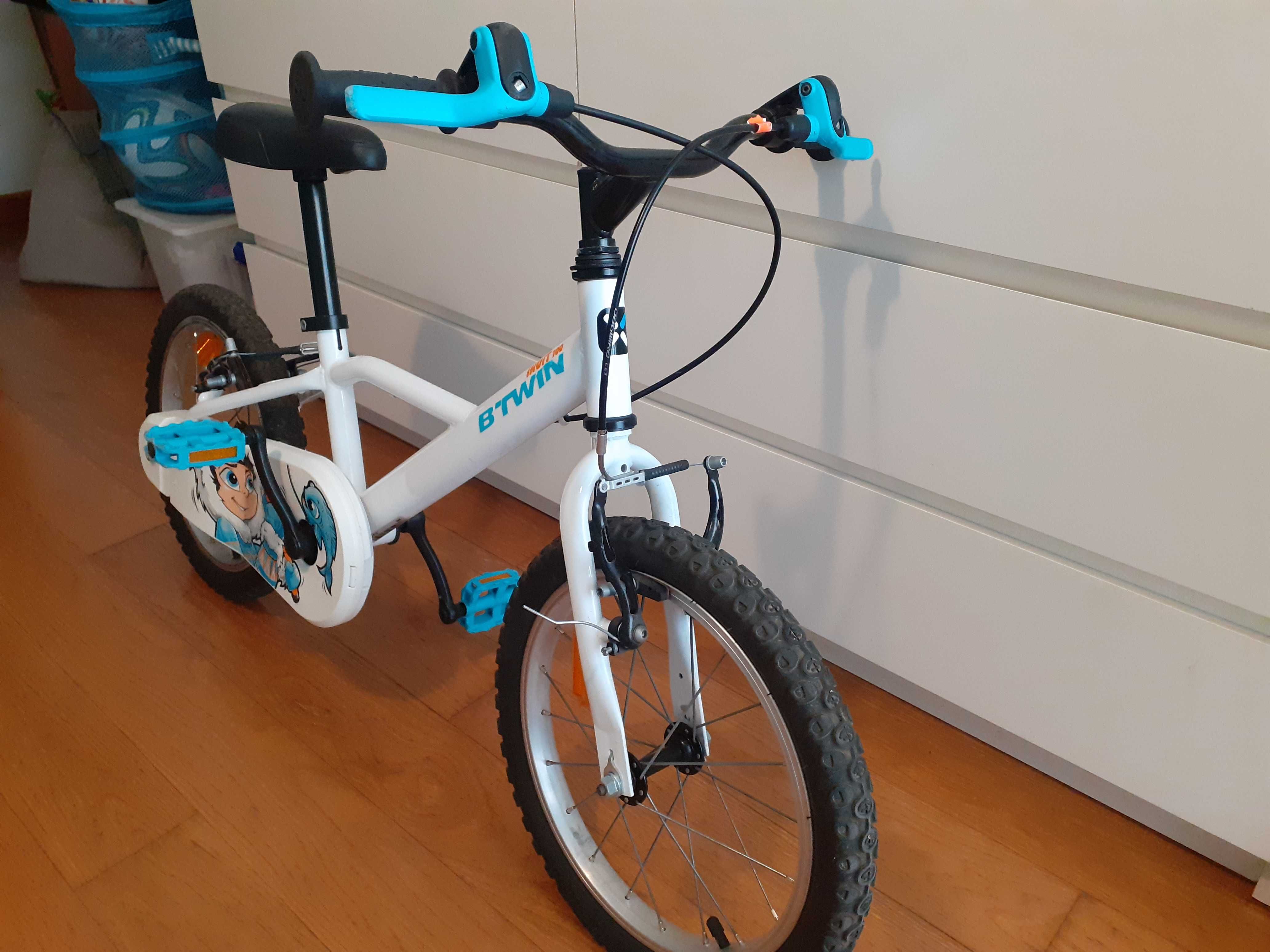 Bicicleta de criança usada B-TWIN 100 INUIT 16 Polegadas