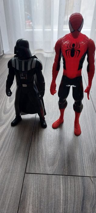 Figurki lord Vader i spiderman 2 szt.