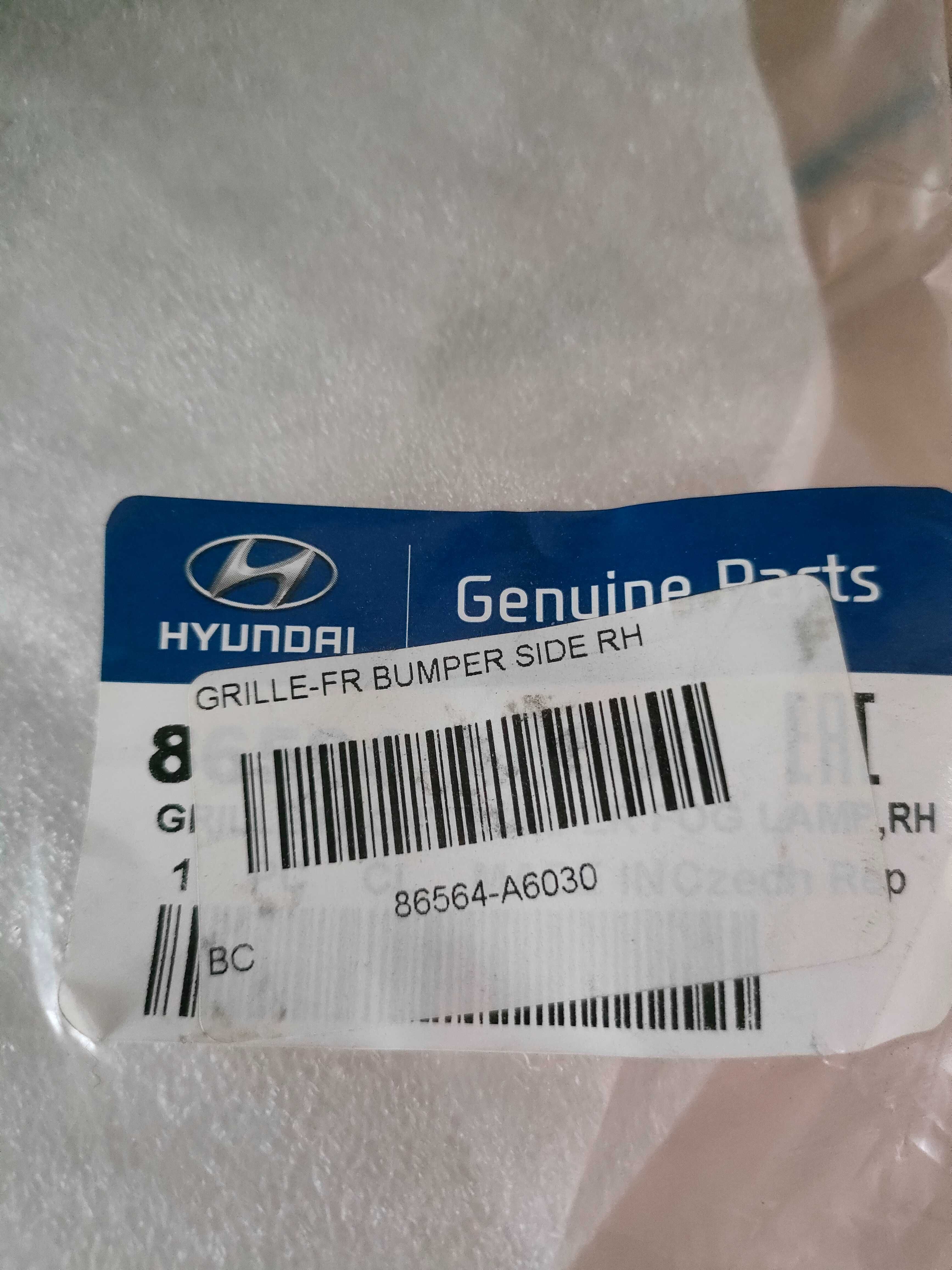 Hyundai i30 II Ramka halogenu prawa NOWA OE 86564-A6030